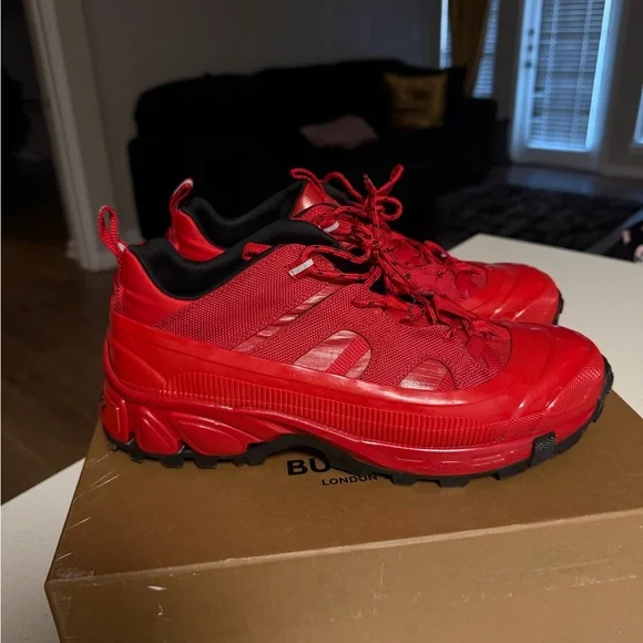 Burberry Men’s Red Low-Top Athletic Sneakers - Picture 3 of 7